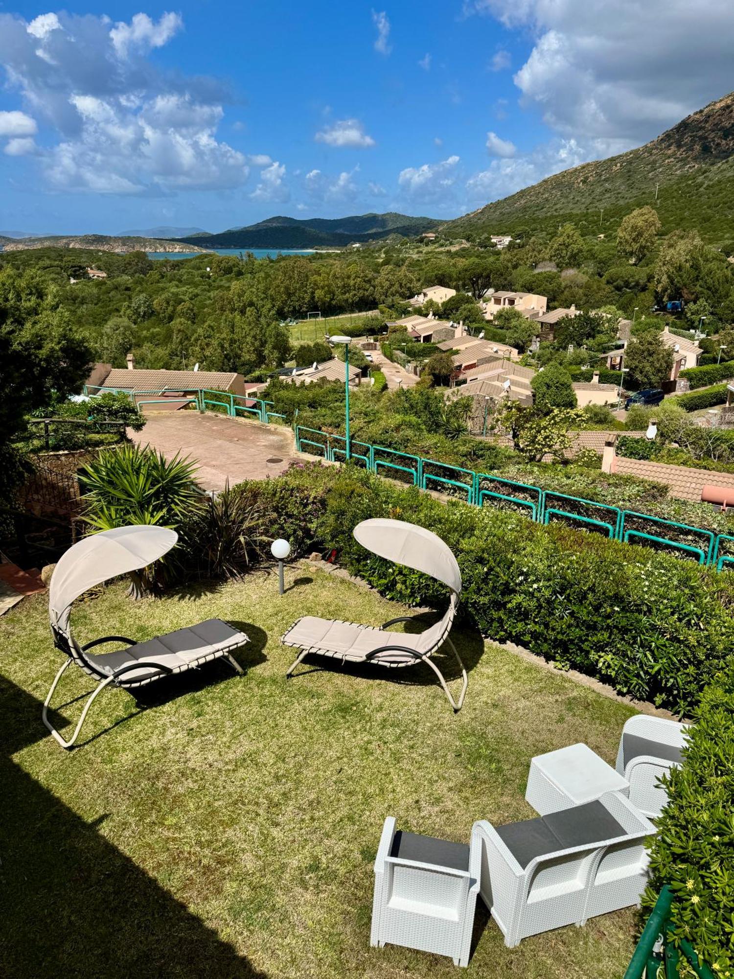 Villa Perdalonga, Vista Mare Sea View Tuerredda Teulada Exterior photo